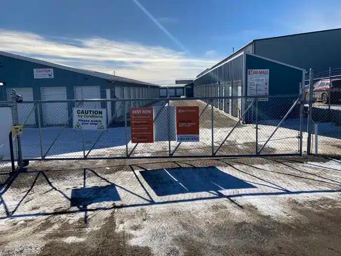 self storage units Strathmore