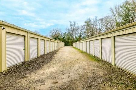 drive up storage units