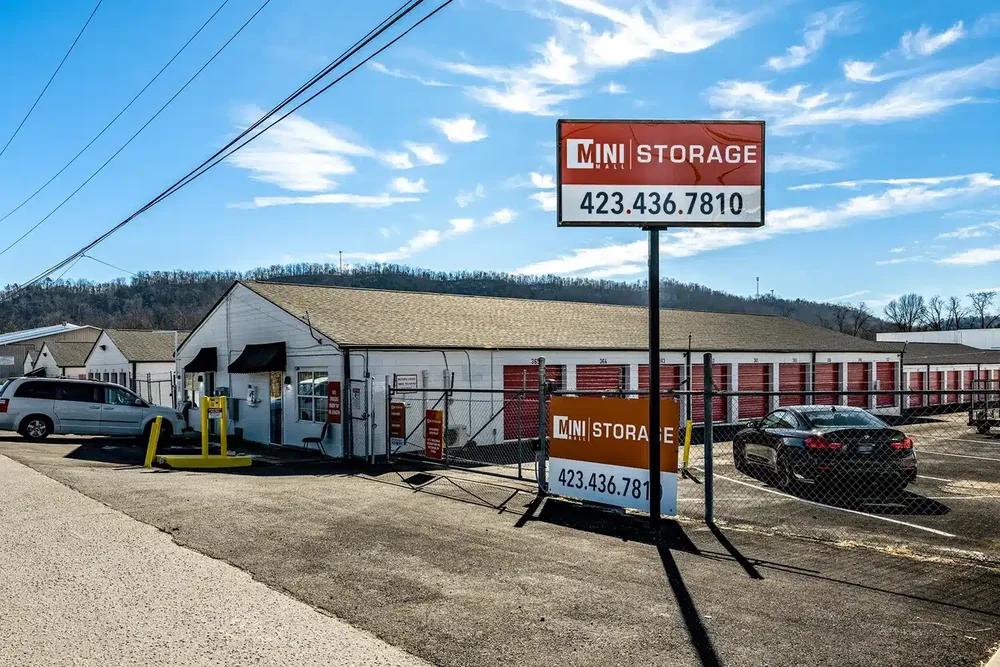 self storage units Ooltewah