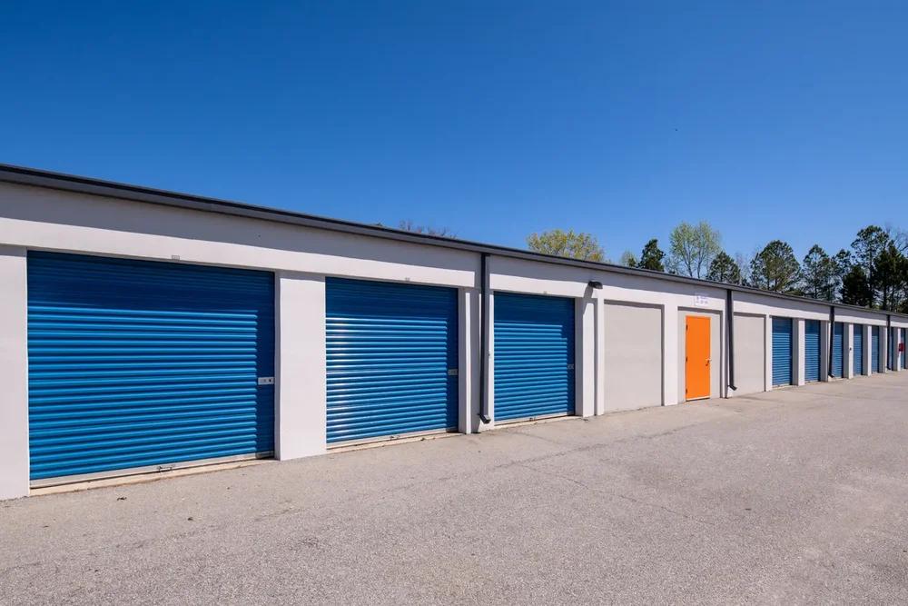 drive up storage