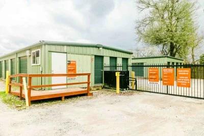 self storage units splendora